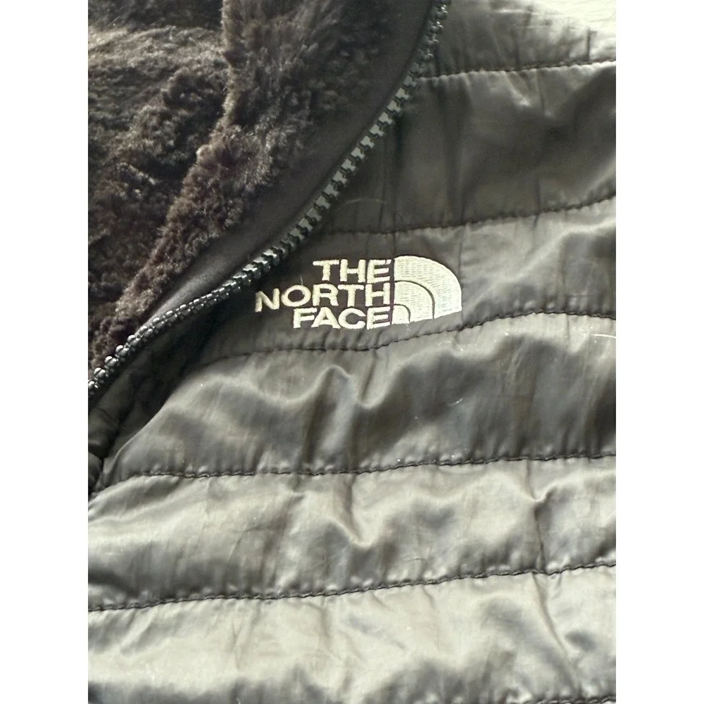 The North Face Girls Mossbud Swirl Reversible Puffer Jacket Black Fleece Coat